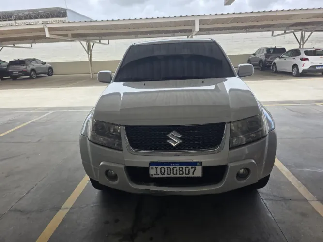 Suzuki Grand Vitara 2.0 16V 4x2/4x4 5P Aut. 2010