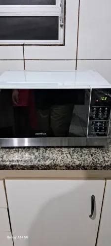 Vendo Micro-ondas de 28 L