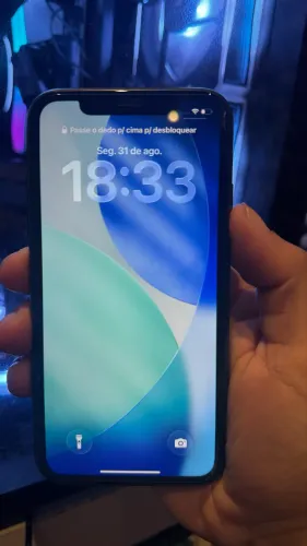 iPhone 11
