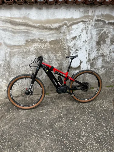 Bike elétrica OGGI Razzo T-110 M