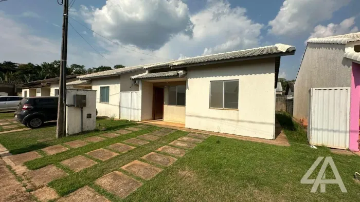 (Aluga-se) TERRA BRASIL - Casa com 3 dormitórios, 73 m² por R$ 2.400/mês - Nova Esperança 