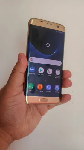 Samsung S7 Edge 64 Gigas tela curva quem conhece sabe que é máquina 