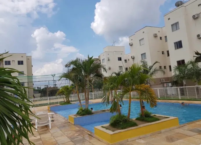 Garden Club vende-se