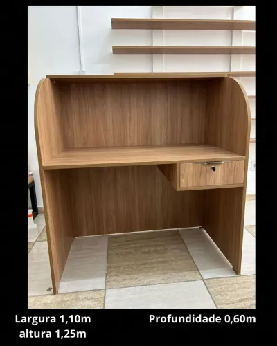 Móveis de ótica 