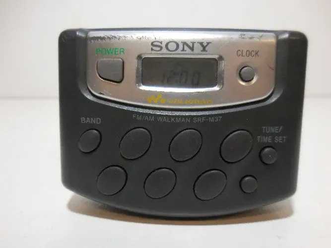 radio sony antigo.