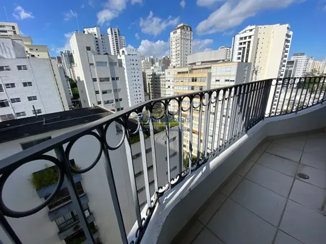 APTO C/ VARANDA MOBILIADO ALUGA-SE NOS JARDINS C/ 45M², 1 DORM, SALA, COZ, 1 WC, 1 VG
