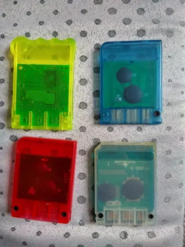 Lote com 8 unidades de Memory card para Playstation 1 - favor ler anúncio