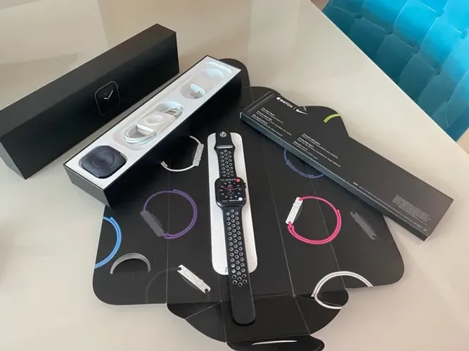 Apple Watch 5 44mm GPS