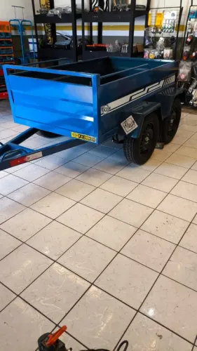 Reboque 2 eixos Trucado Excelente Padrão Scx