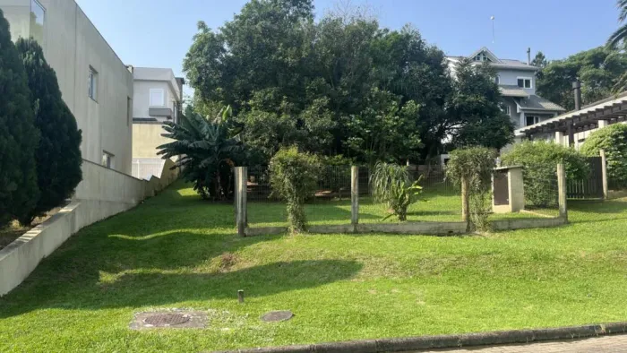 Terreno / Lote / Condomínio - Bairro Condomínio Buena Vista