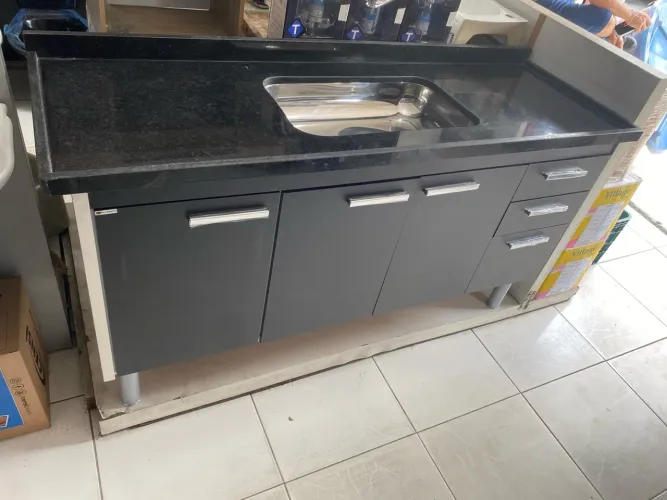 Linda Pia Granito Preto São Gabriel 1,60m