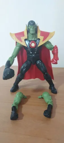 Figura de Ação Super Skrull Marvel Legends Hasbro 