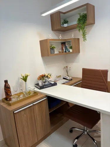 Sublocação de sala e/ou vendo montagem completa da sala