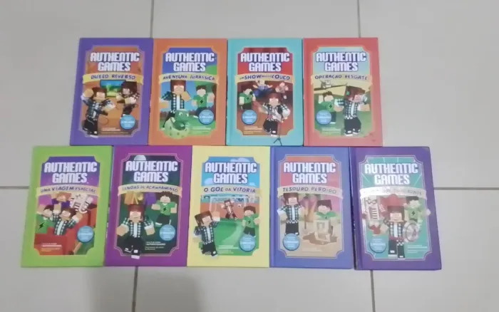 Livros Authentic Games - Minecraft - 9 Volumes