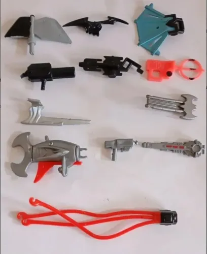 Lote Acessórios Arminhas Bonecos Personagens Batman E Cia Kenner Anos 90