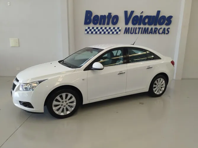 Chevrolet Cruze LTZ 1.8 16V Flexpower 4P Aut. 2013