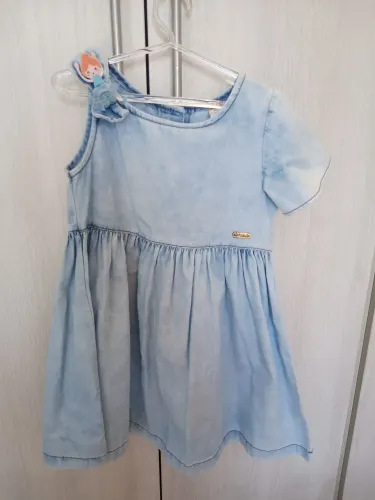 Vestido Jeans  Alphabeto - veste 3/4 anos