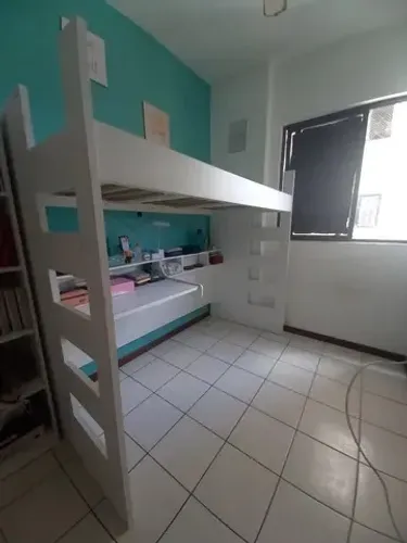 Beliche com escrivaninha em perfeito estado