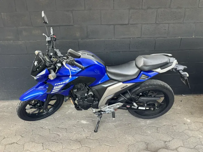 Yamaha FZ25 Fazer 250 2023