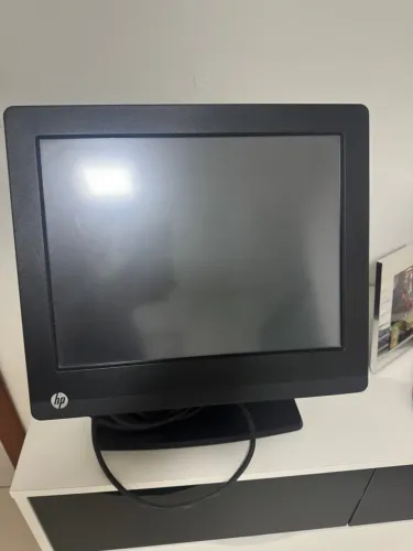 Computador HP - TOUCHSCREEN. Ideal para Restaurante, Bares, Hotéis e comércio geral.