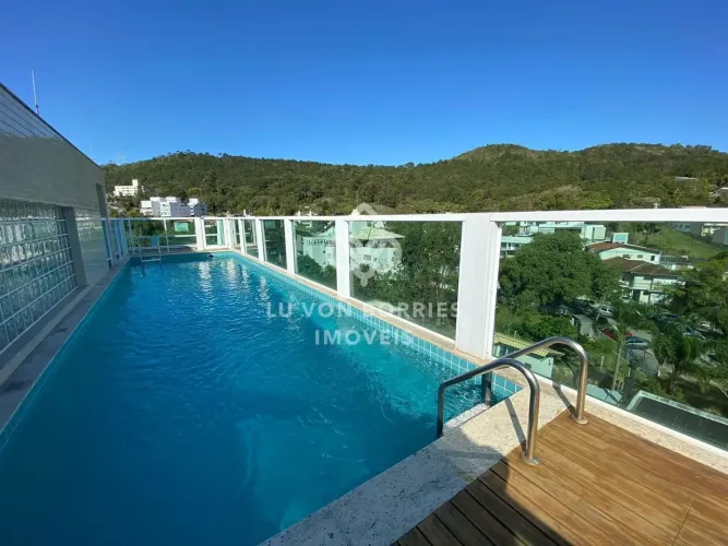 Apartamento à venda no bairro Jurerê - Florianópolis/SC