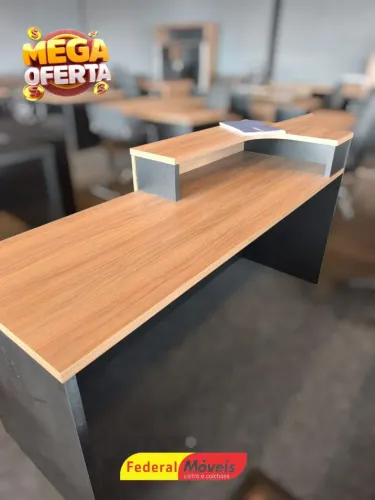 Mesa de Atendimento Recepção Temos vários modelos - Chama no Chat