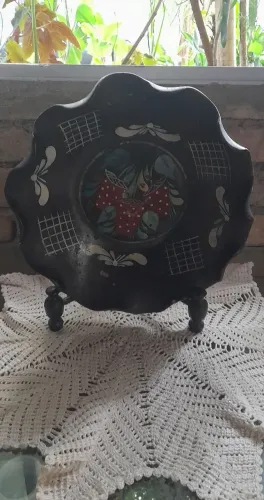 Fruteira Decorativa em Cerâmica com Desenho de Frutas