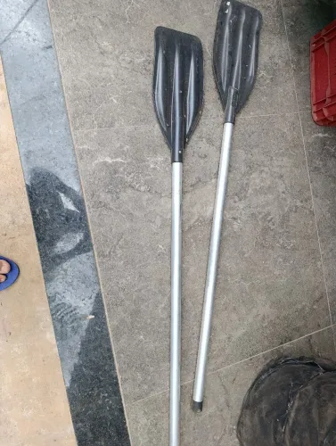 Par de remos em alumínio novinhos