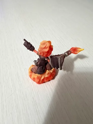 Boneco Skylanders Trap Team Torch