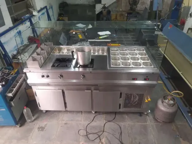 Estação de Massas em Aço Inox - Praticidade e Eficiência na Cozinha Profissional!