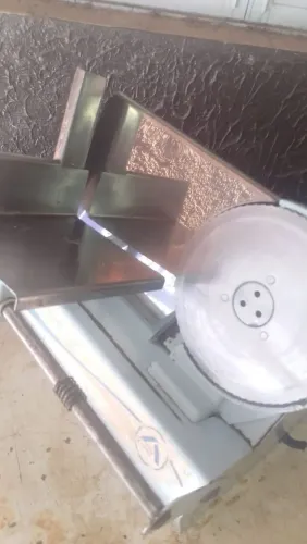 Máquina de fatiar queijo, bacon 