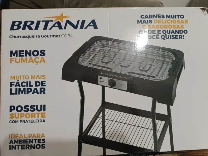 Churrasqueira Gourmet Elétrica Britânia CGB4