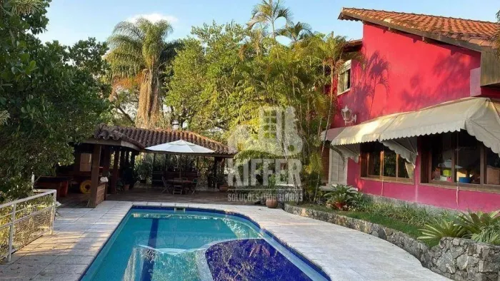 Casa com 4 dormitórios à venda, 477 m² por R$ 2.900.000,00 - Rio do Ouro - Niterói/RJ