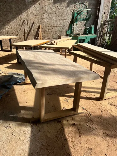 Fabricamos Mesa de madeira maciça