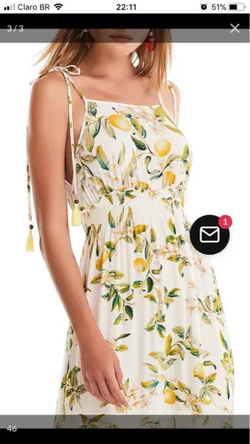 Vestido longo estampado com limões