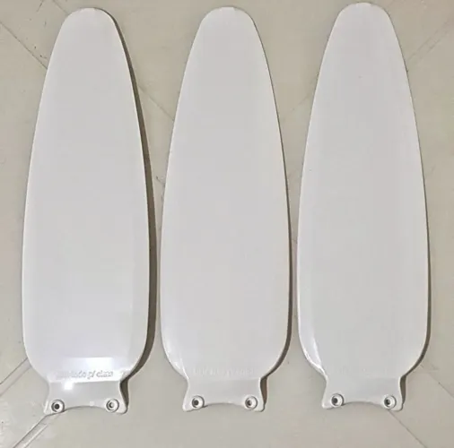 3 Pás de Ventilador de Teto - Novas