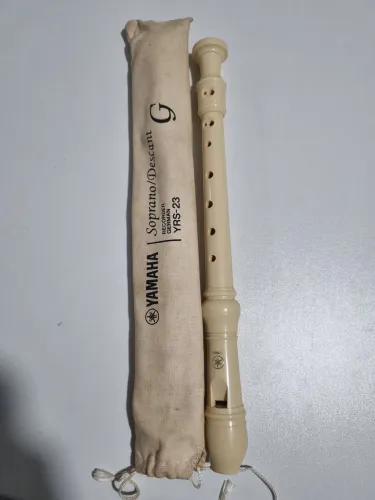 Flauta Doce Yamaha