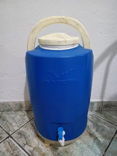 Garrafão Térmico Invicta - Ideal para água e bebidas