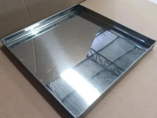 Bandeja em Aço Inox 26x26x2cm Para Estufas Freezer Expositores Padaria Açougue Salgados