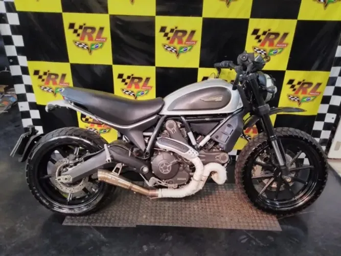 DUCATI SCRAMBLER 800 ICON 2018