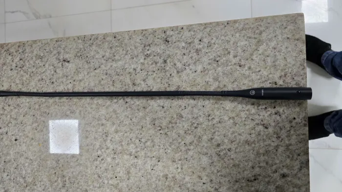 Microfone Gooseneck AKG GN 50 E NOVO