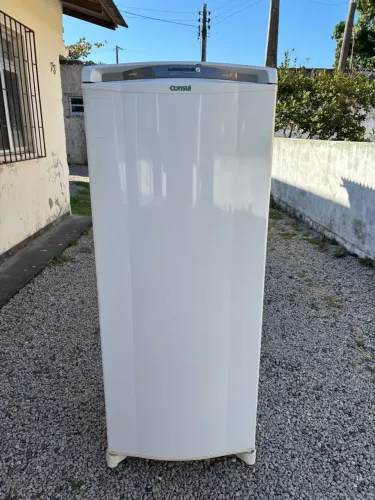 Geladeira Vertical Consul 240 Litros