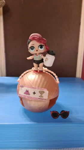 Boneca LOL Surprise OMG - Série 4