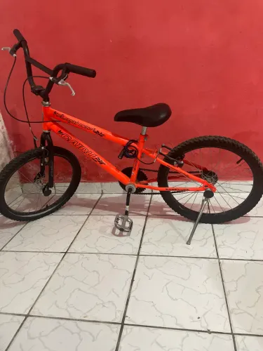 Bicicleta com documentação 1 ano De uso