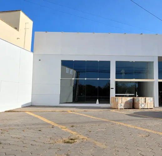ALUGO PRÉDIO COMERCIAL NO ARAÇAGY AVENIDA DOS HOLANDESES, PRÓXIMO À UPA