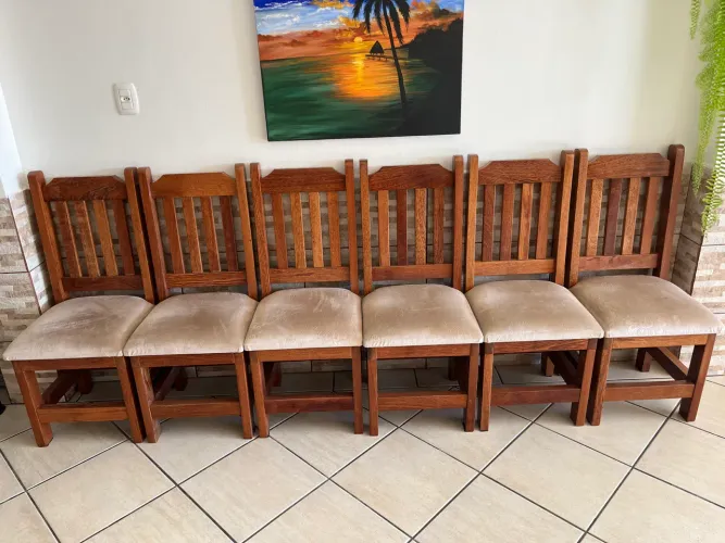 CADEIRAS EM ANGELIM PEDRA