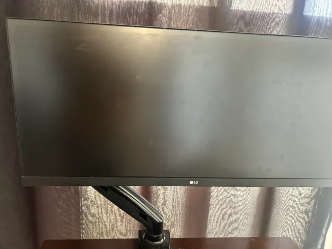 Vende-se Monitor UltraWide LG 29
