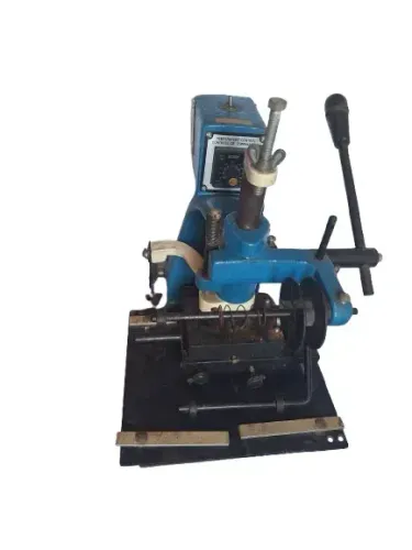Máquina de Hotstamping - Ferro Fundido