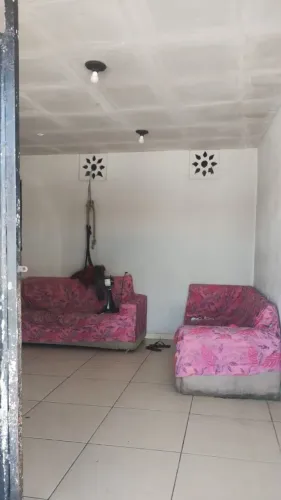 Vendo casa na zona norte