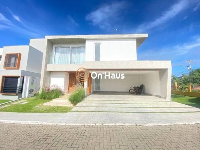 Casa à venda e para locar com 4 Suítes 320 m² - Campeche - Florianópolis/SC.